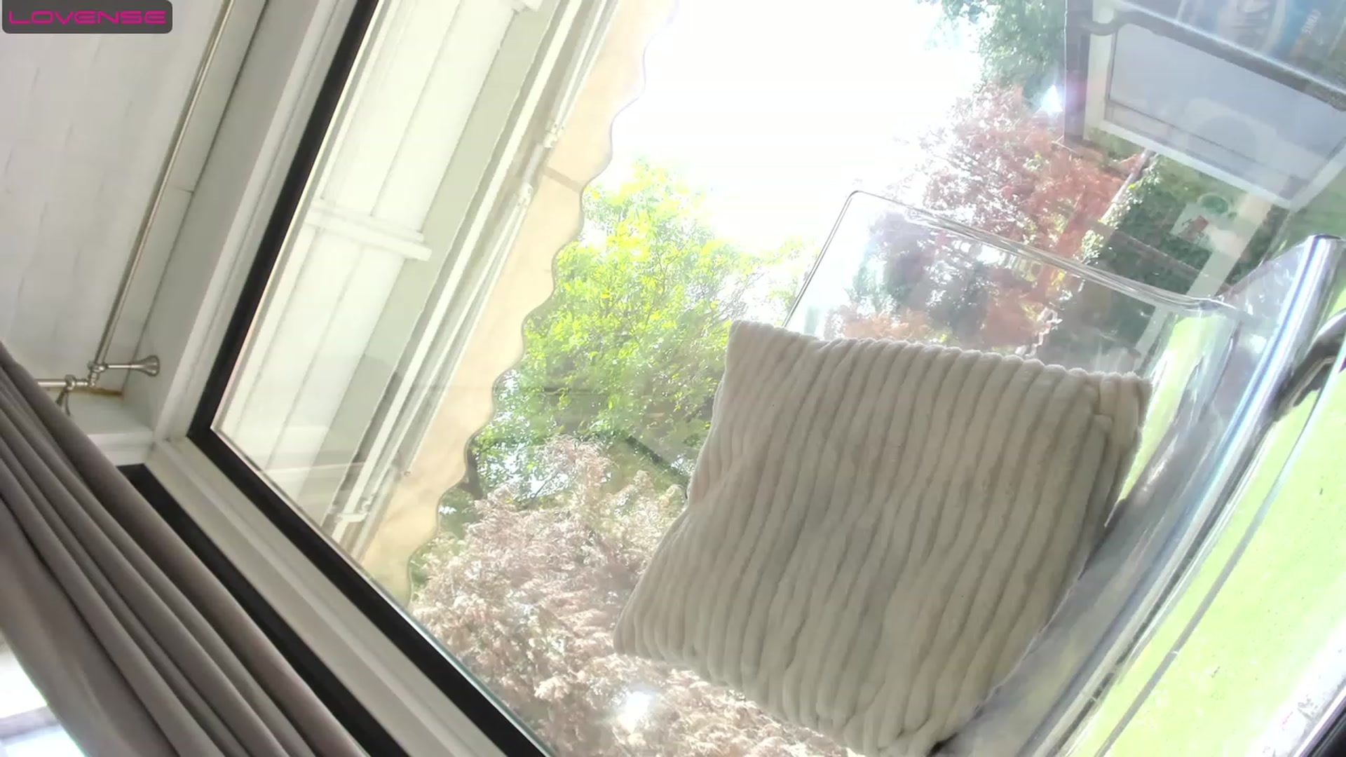 Gallery image thumbnail from Anna9191's myfreecams stream on, 05/15/2023, 13:39 image 4 of 20