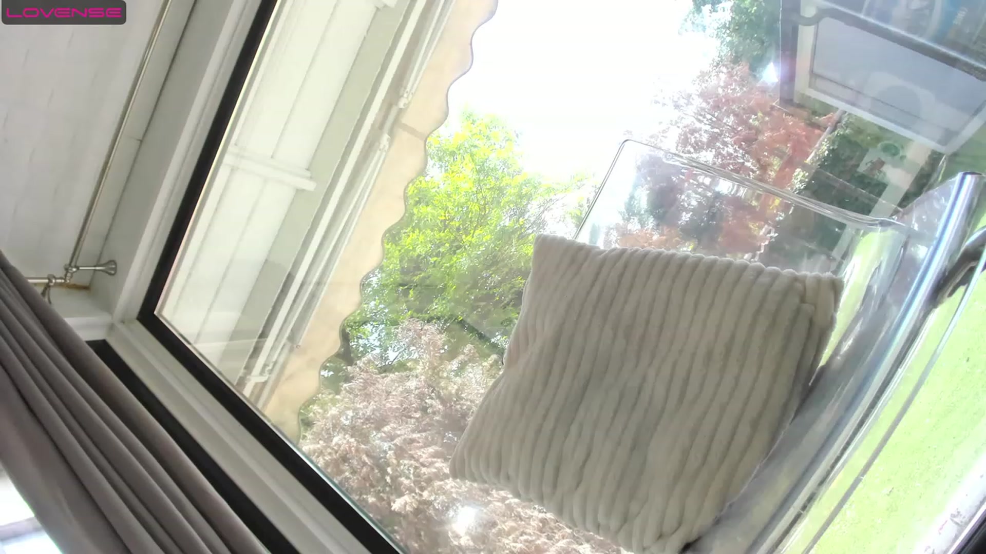 Gallery image thumbnail from Anna9191's myfreecams stream on, 05/15/2023, 13:39 image 5 of 20