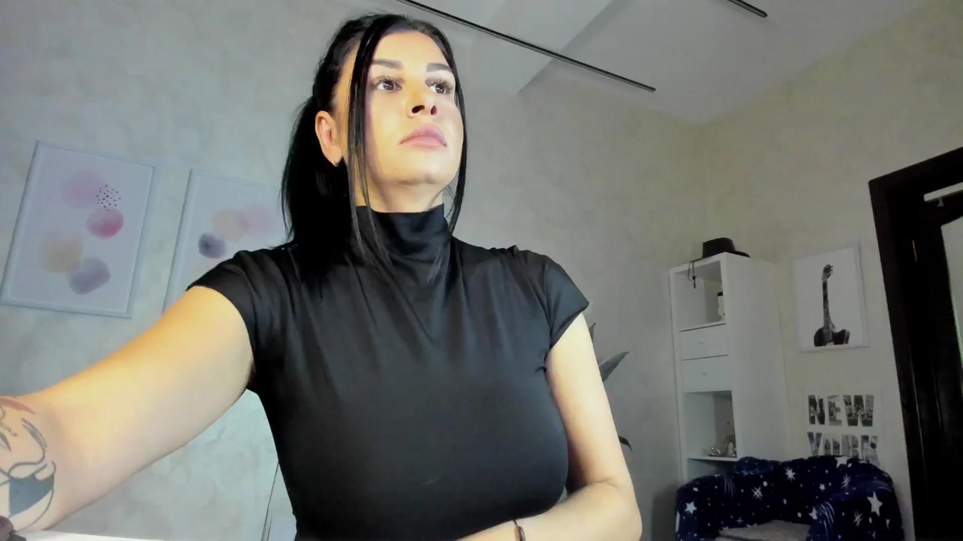 Gallery image thumbnail from Anna9191's myfreecams stream on, 11/01/2024, 11:19 image 3 of 20