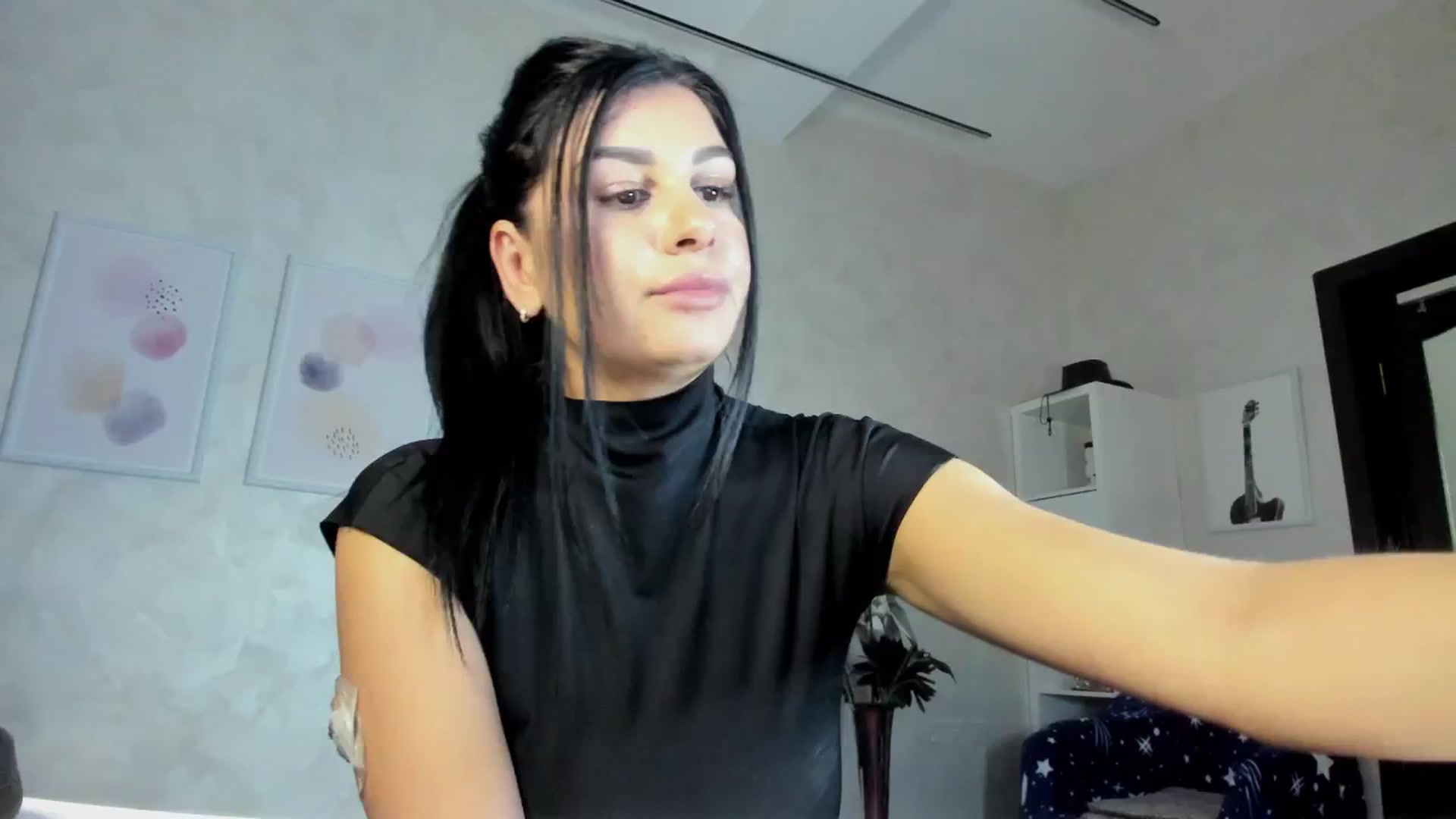 Gallery image thumbnail from Anna9191's myfreecams stream on, 11/01/2024, 11:19 image 8 of 20