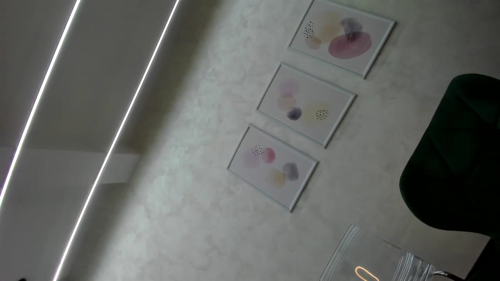 Gallery image thumbnail from Anna9191's myfreecams stream on, 12/15/2024, 13:25 image 11 of 20