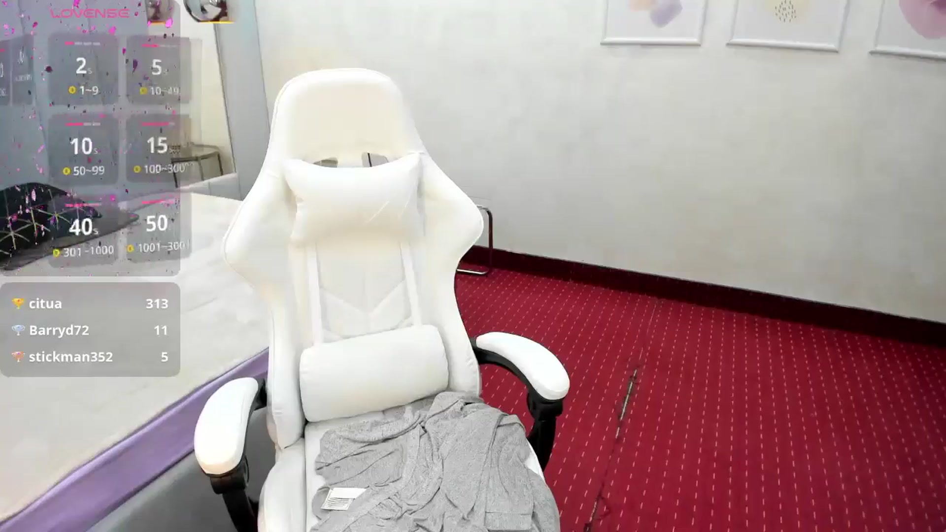 Gallery image thumbnail from Anna9191's myfreecams stream on, 12/30/2024, 10:50 image 17 of 20