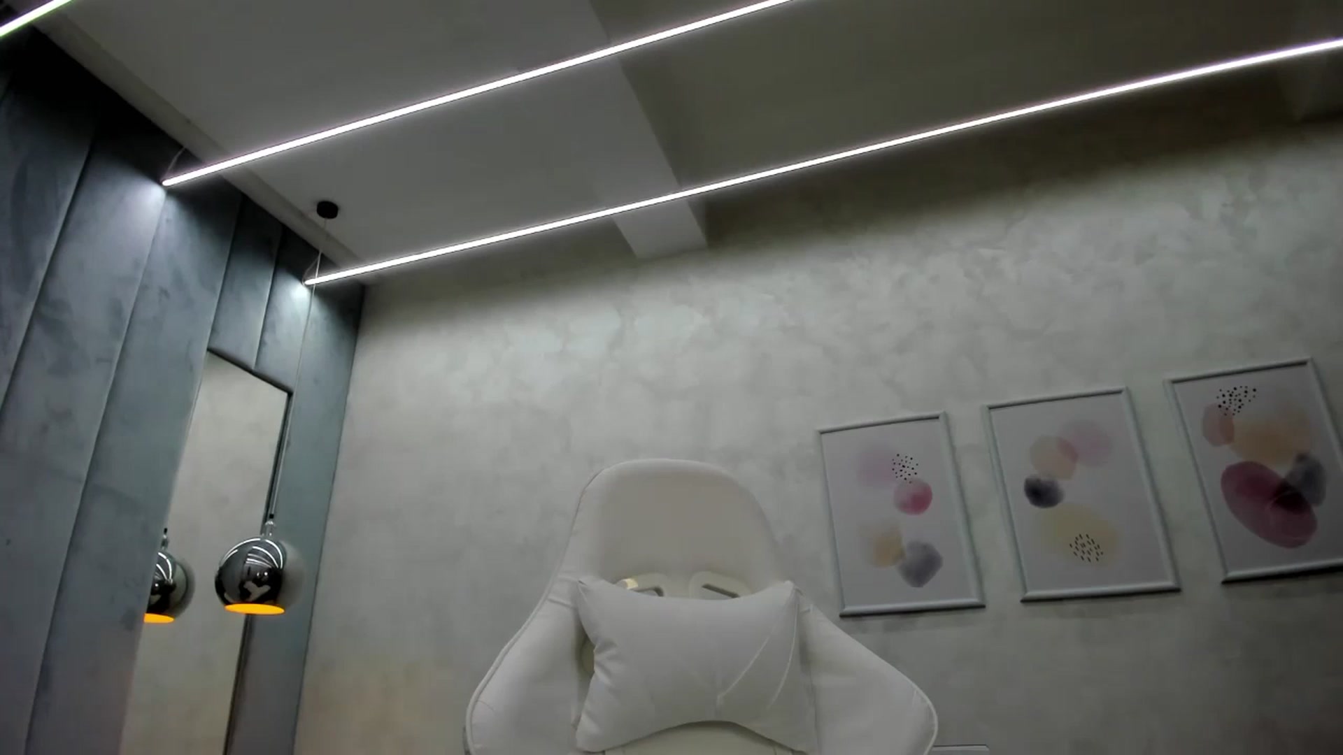 Gallery image thumbnail from Anna9191's myfreecams stream on, 01/25/2025, 13:27 image 4 of 20