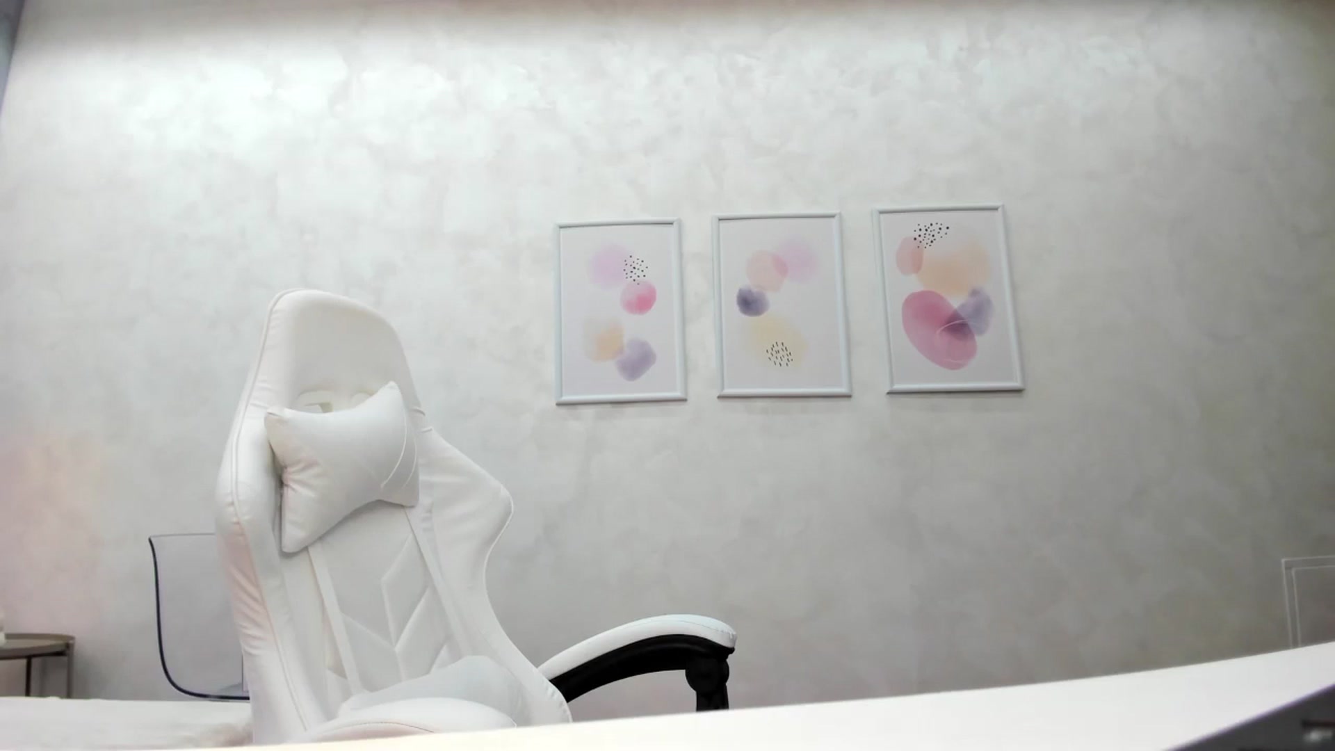 Gallery image thumbnail from Anna9191's myfreecams stream on, 02/08/2025, 13:59 image 20 of 20