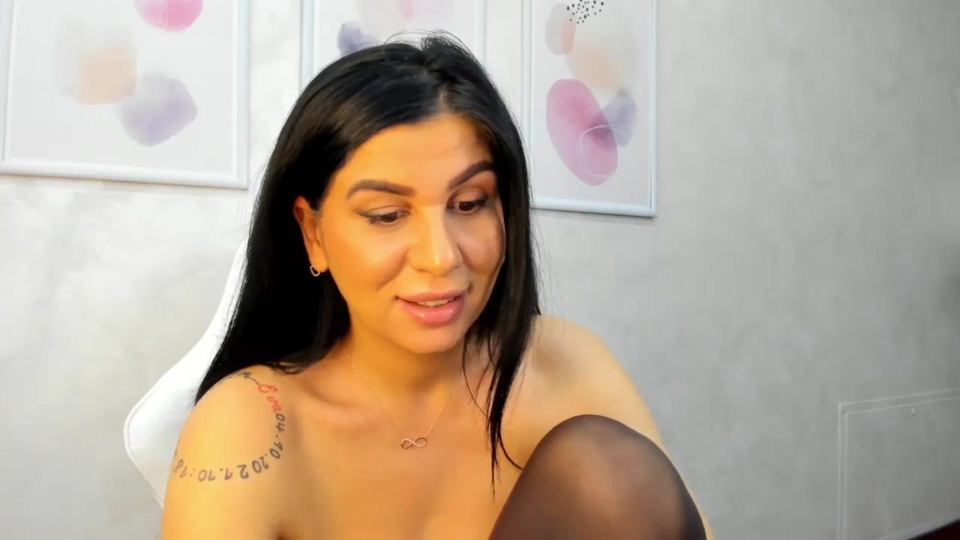 Gallery image thumbnail from Anna9191's myfreecams stream on, 02/20/2025, 10:16 image 9 of 20