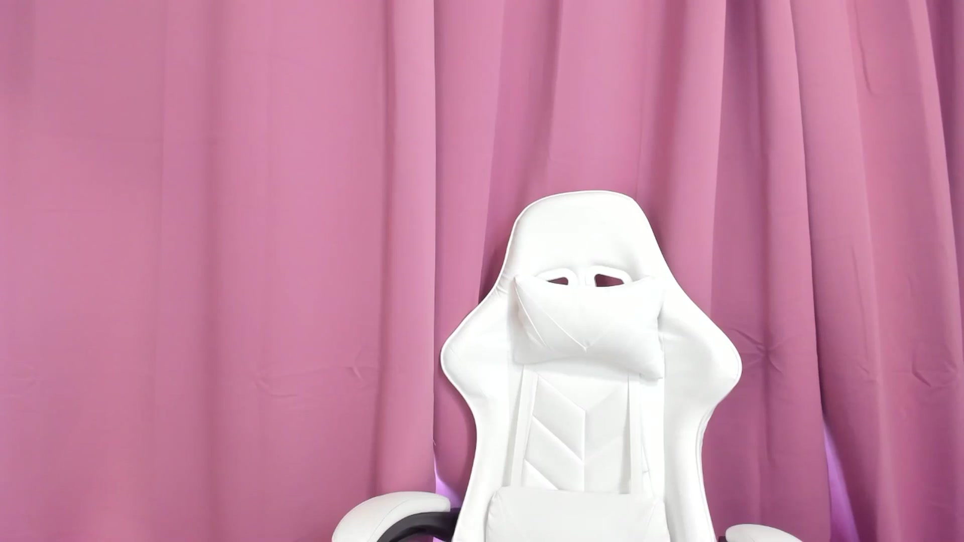 Gallery image thumbnail from Anna9191's myfreecams stream on, 03/23/2025, 11:06 image 20 of 20