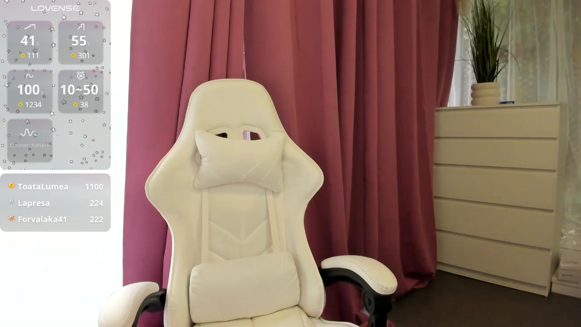 Gallery image thumbnail from Anna9191's myfreecams stream on, 03/27/2025, 13:50 image 4 of 20