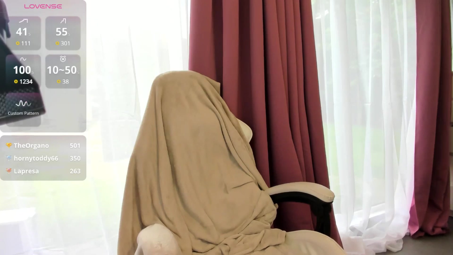Gallery image thumbnail from Anna9191's myfreecams stream on, 05/14/2025, 12:26 image 14 of 20