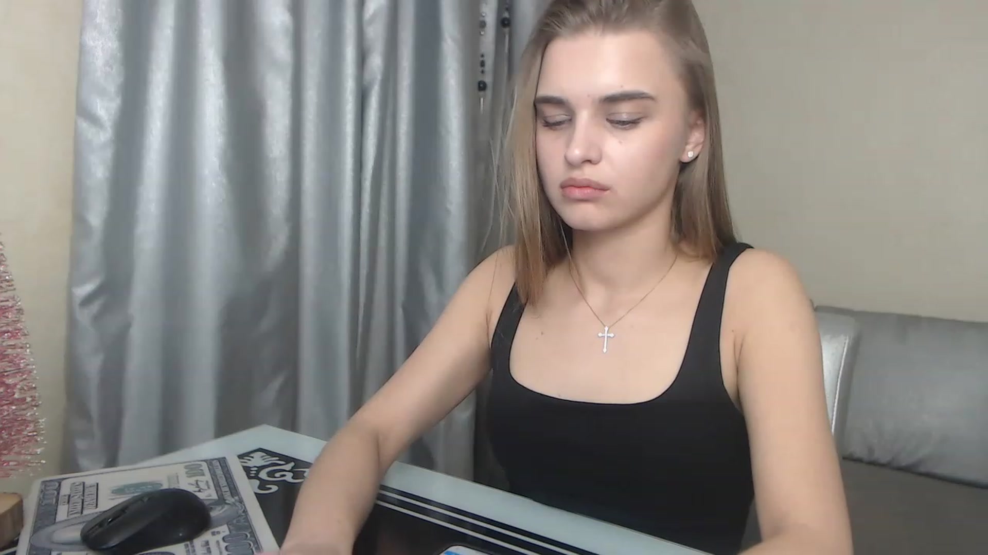 Gallery image thumbnail from AnnaAllison's myfreecams stream on, 01/03/2023, 20:53 image 17 of 20