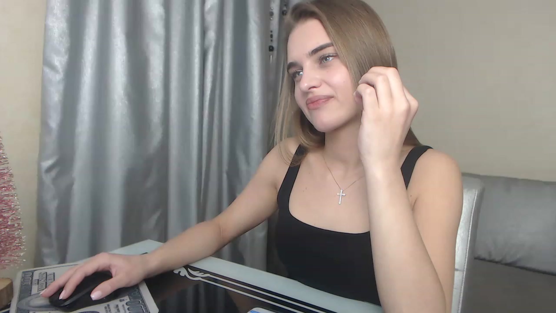 Gallery image thumbnail from AnnaAllison's myfreecams stream on, 01/03/2023, 20:53 image 5 of 20
