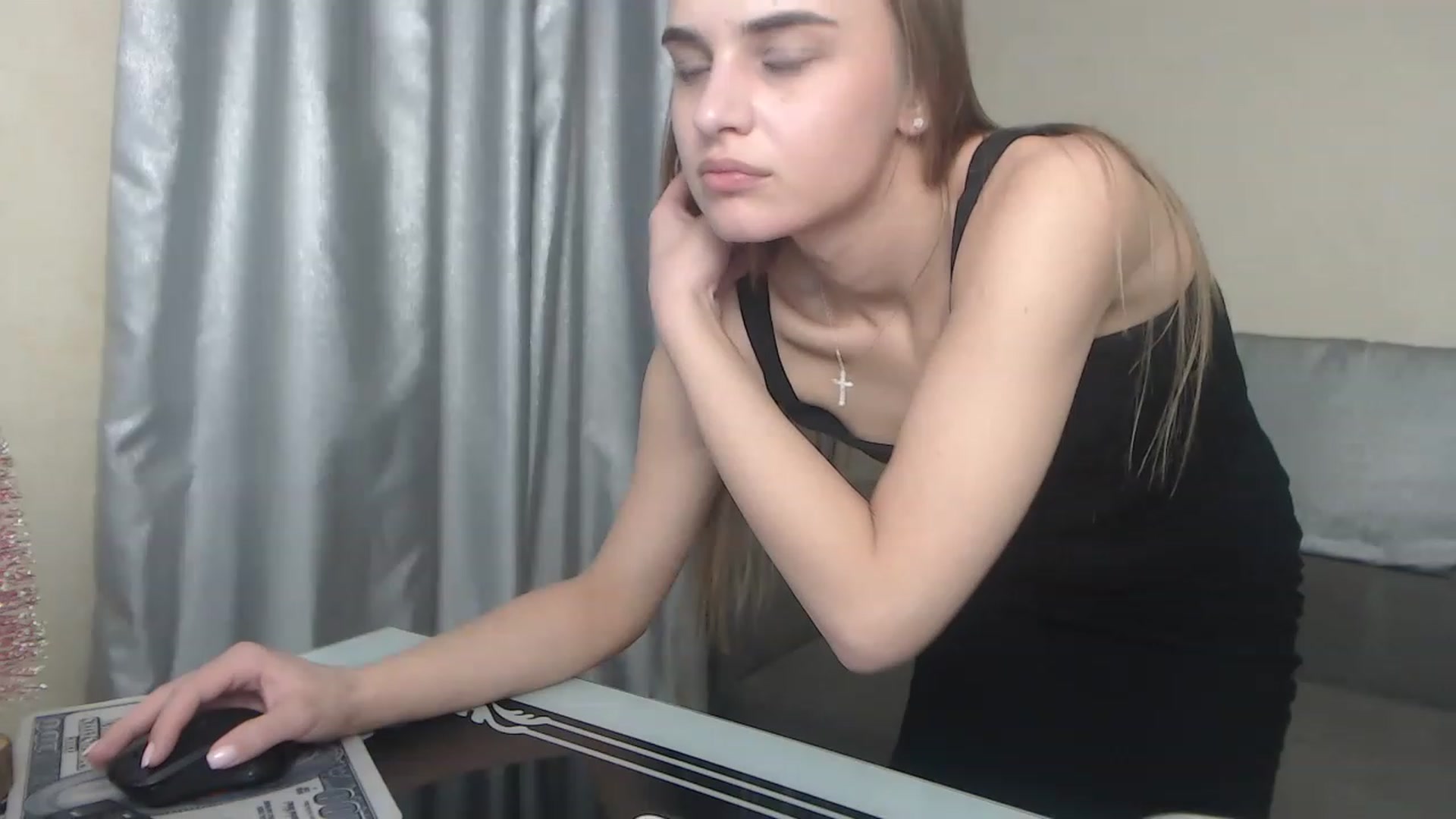 Gallery image thumbnail from AnnaAllison's myfreecams stream on, 01/03/2023, 23:58 image 5 of 20