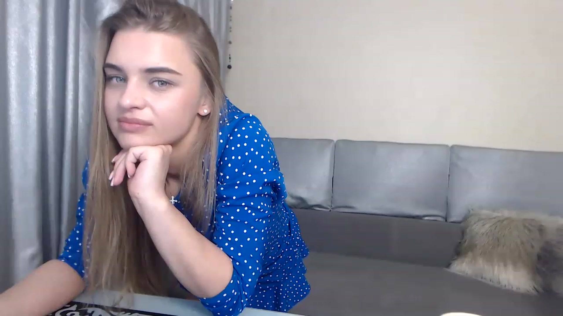 Gallery image thumbnail from AnnaAllison's myfreecams stream on, 01/17/2023, 18:00 image 18 of 20