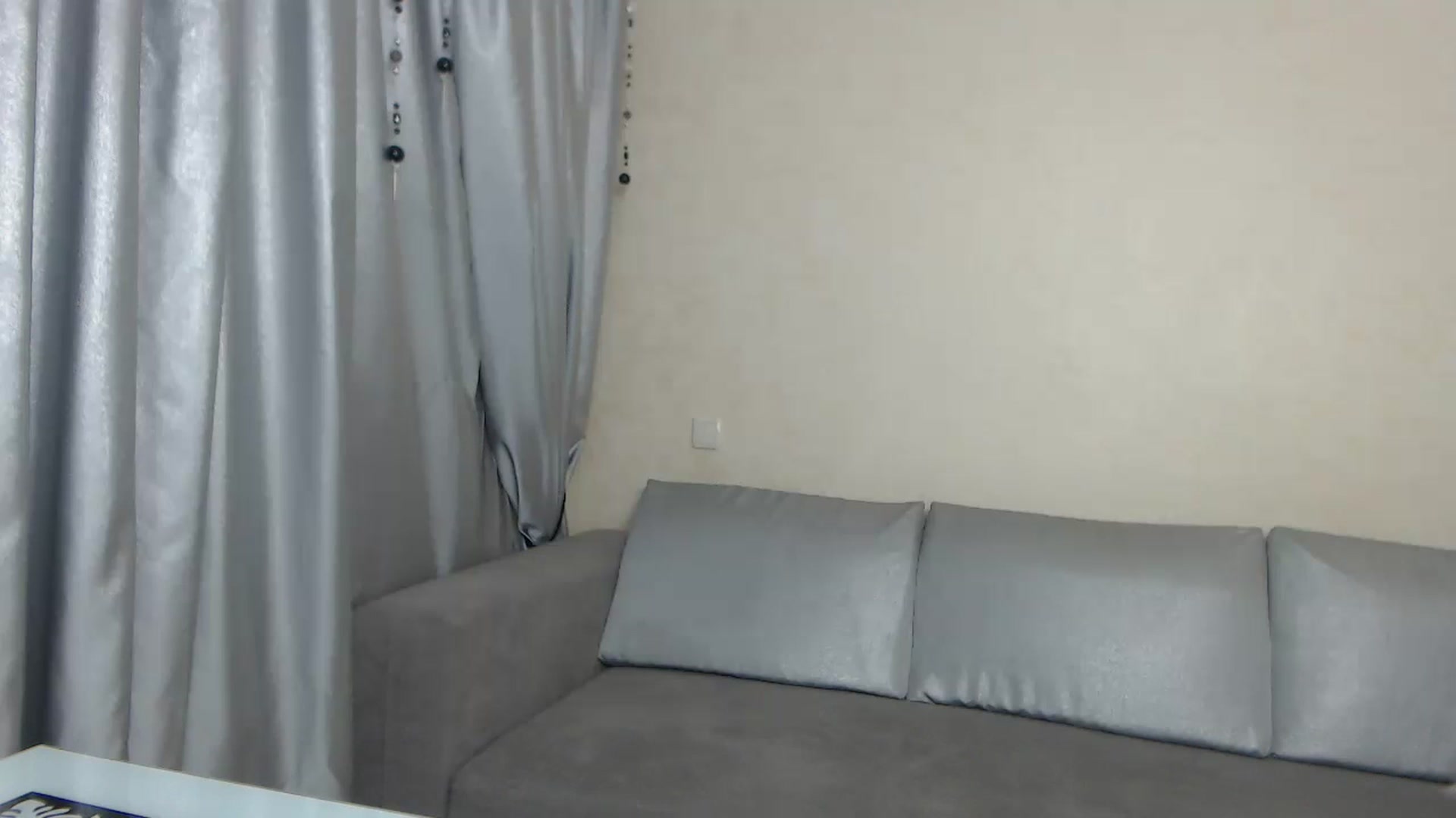Gallery image thumbnail from AnnaAllison's myfreecams stream on, 03/20/2023, 20:27 image 7 of 20