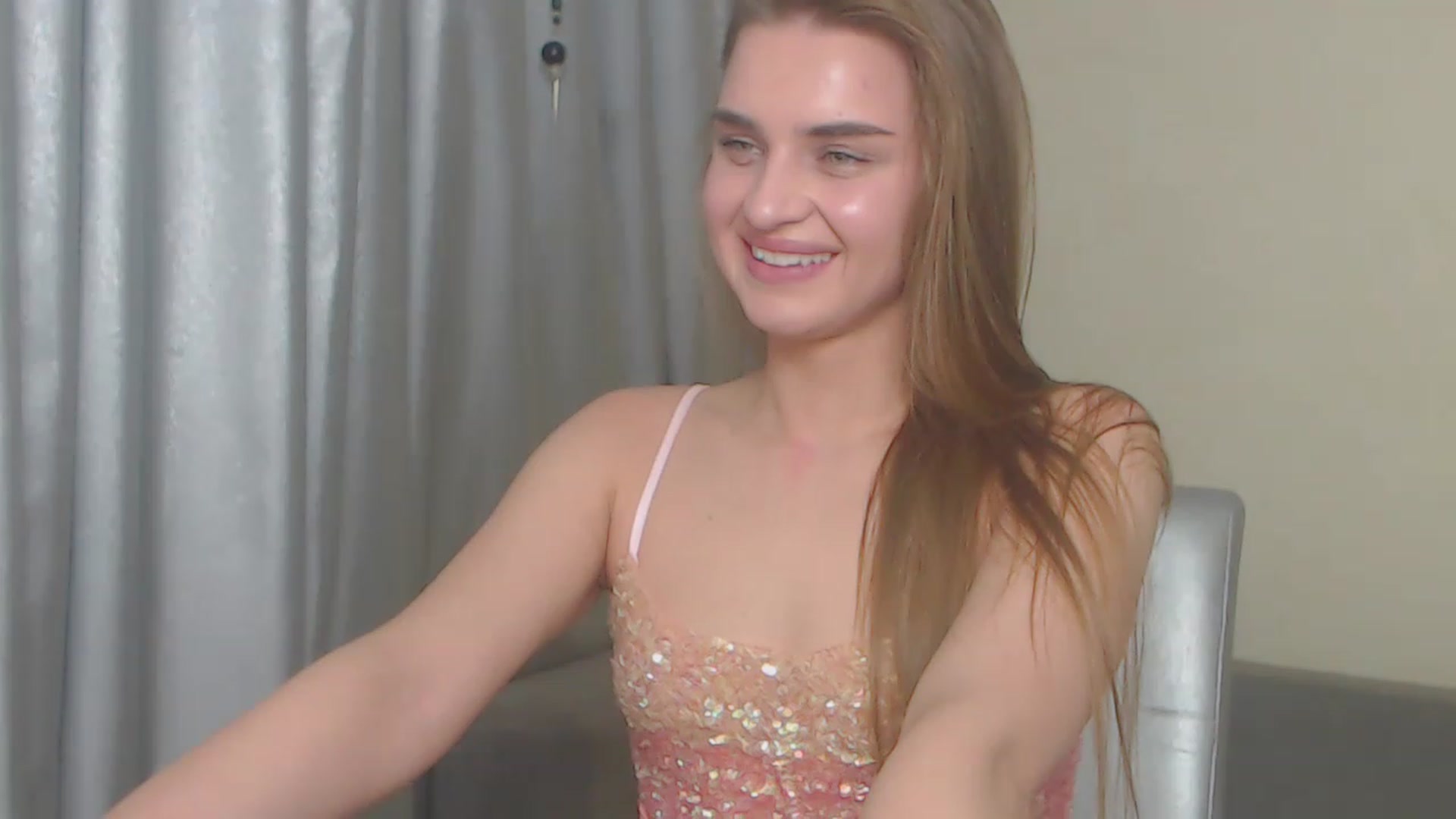 Gallery image thumbnail from AnnaAllison's myfreecams stream on, 04/25/2023, 19:36 image 6 of 20