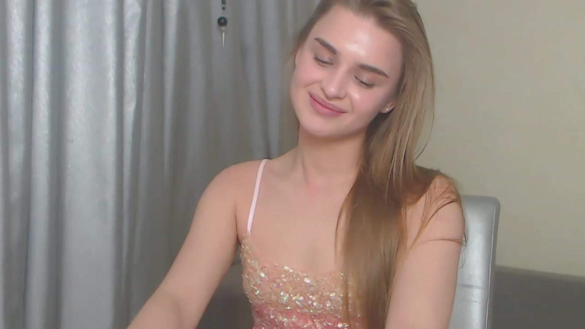 Gallery image thumbnail from AnnaAllison's myfreecams stream on, 04/25/2023, 19:36 image 7 of 20