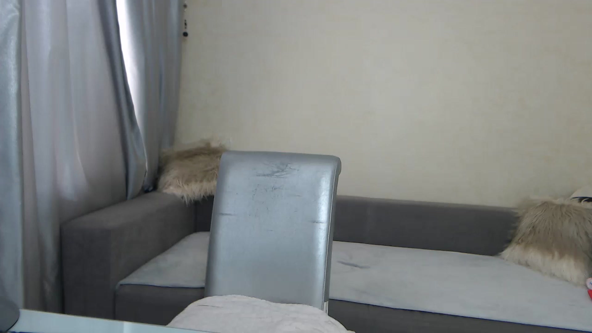 Gallery image thumbnail from AnnaAllison's myfreecams stream on, 06/21/2023, 10:06 image 6 of 20