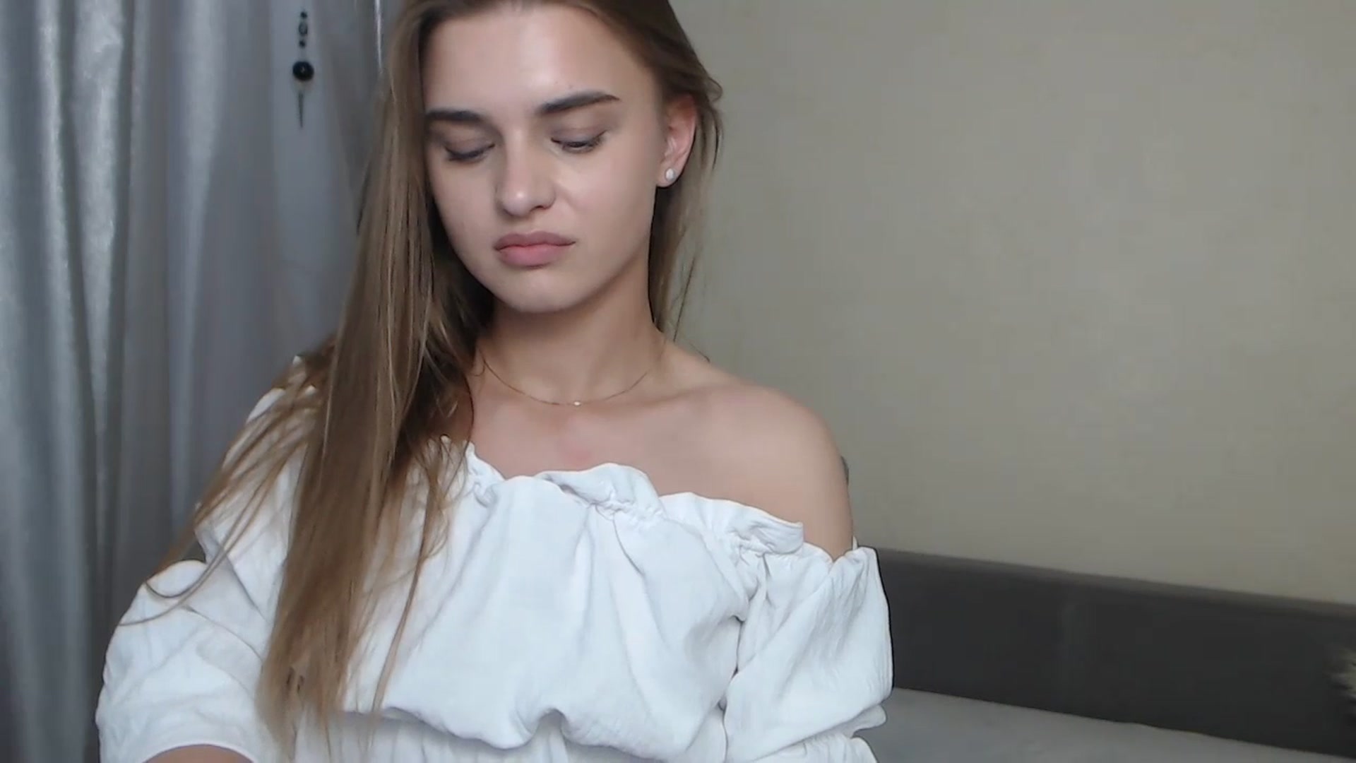Gallery image thumbnail from AnnaAllison's myfreecams stream on, 06/29/2023, 11:10 image 16 of 20
