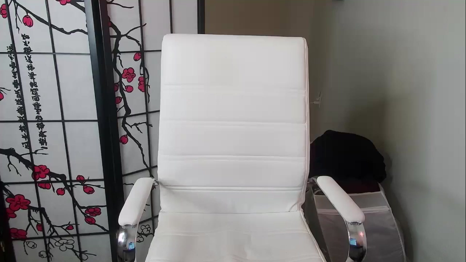 Gallery image thumbnail from AnnaAngel's myfreecams stream on, 04/02/2025, 06:28 image 2 of 20
