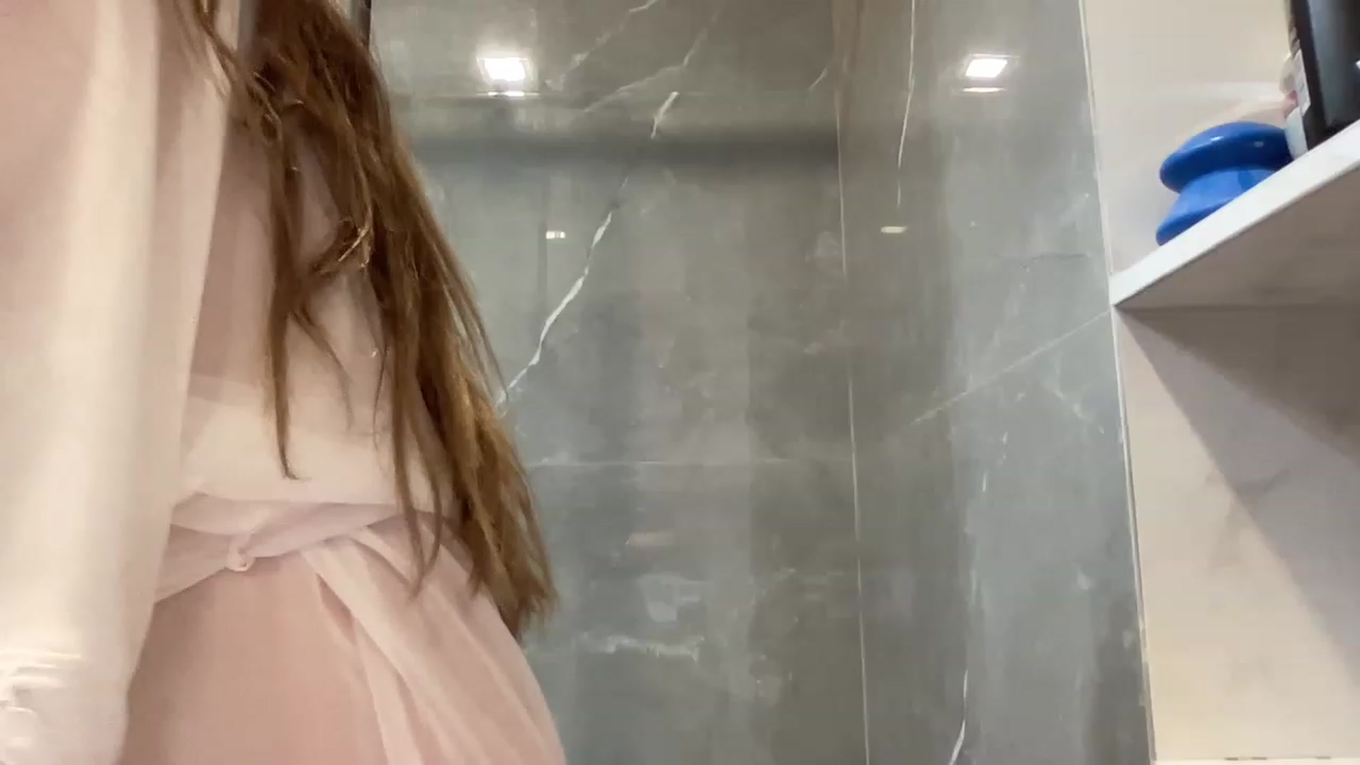 Gallery image thumbnail from AnnaAnna_'s myfreecams stream on, 03/02/2023, 01:58 image 15 of 20
