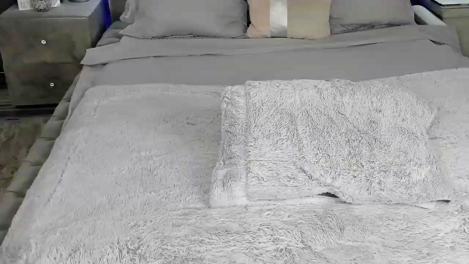 Gallery image thumbnail from AnnaBabe66's myfreecams stream on, 06/19/2023, 10:00 image 1 of 20