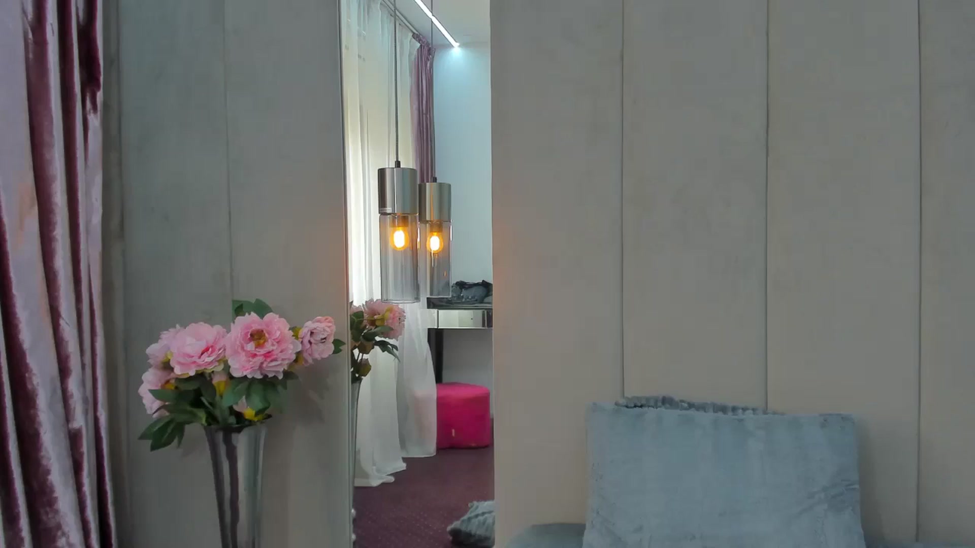 Gallery image thumbnail from AnnaBabe66's myfreecams stream on, 04/23/2025, 09:31 image 8 of 20