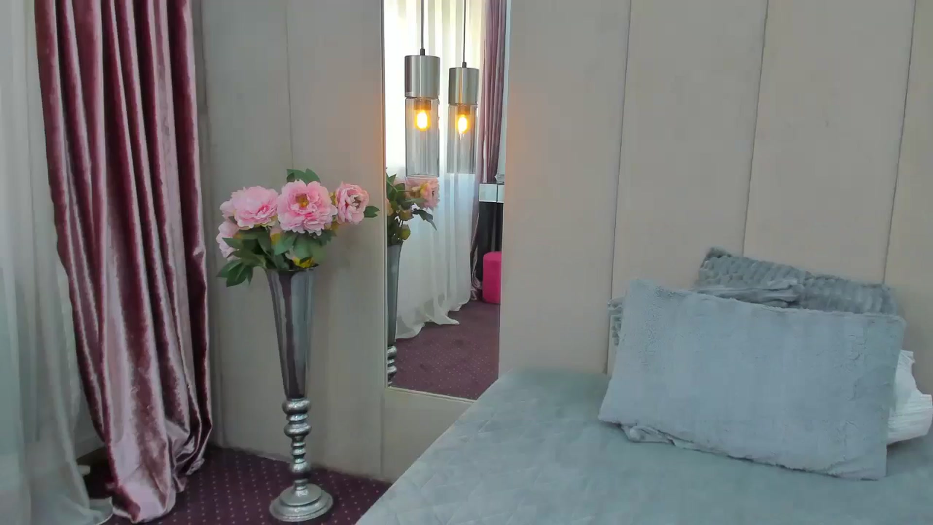 Gallery image thumbnail from AnnaBabe66's myfreecams stream on, 04/28/2025, 11:19 image 16 of 20