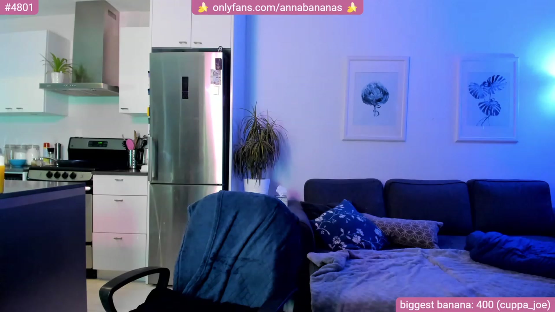 Gallery image thumbnail from AnnaBanana's myfreecams stream on, 01/14/2023, 05:33 image 14 of 20