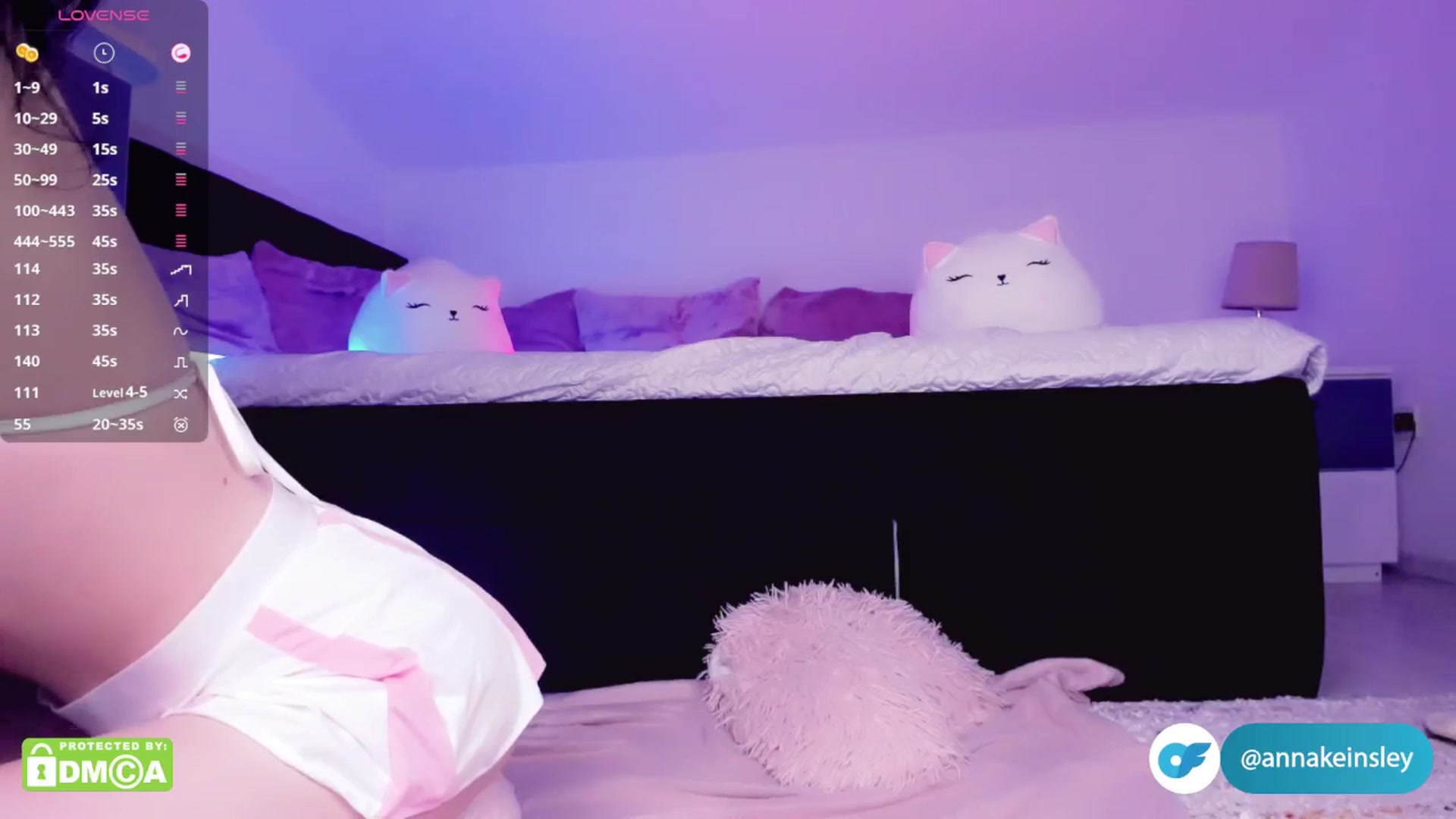 Gallery image thumbnail from AnnaBannana's myfreecams stream on, 07/22/2025, 12:53 image 9 of 20