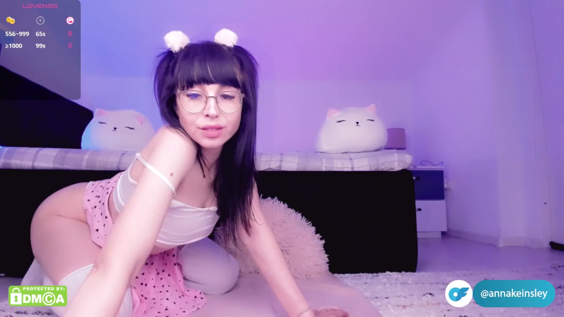 Gallery image thumbnail from AnnaBannana's myfreecams stream on, 09/15/2025, 08:01 image 2 of 20
