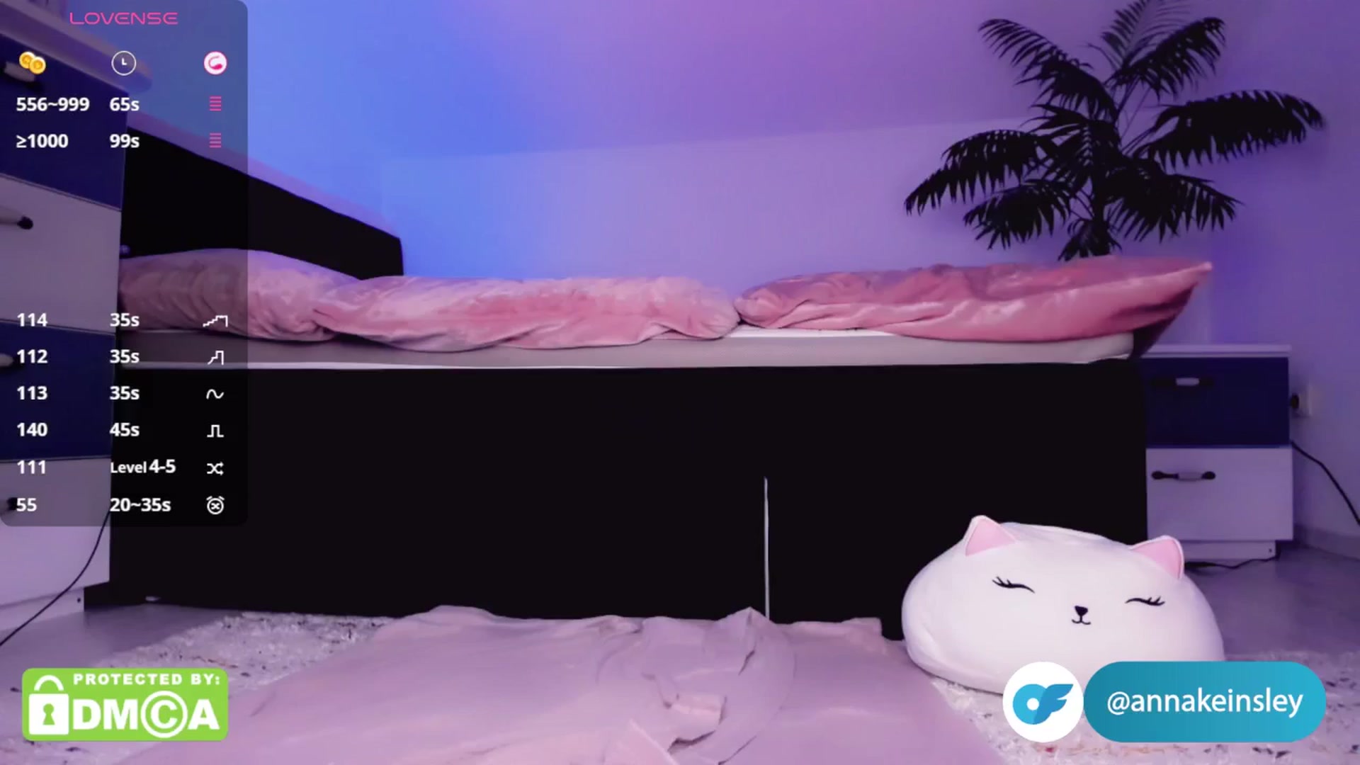 Gallery image thumbnail from AnnaBannana's myfreecams stream on, 11/17/2025, 06:23 image 2 of 20