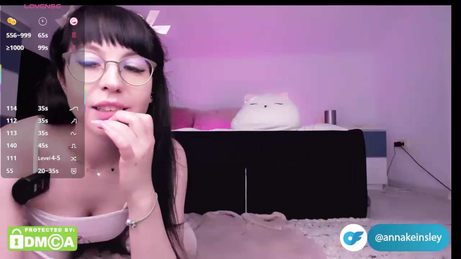 Gallery image thumbnail from AnnaBannana's myfreecams stream on, 08/13/2026, 15:32 image 2 of 20