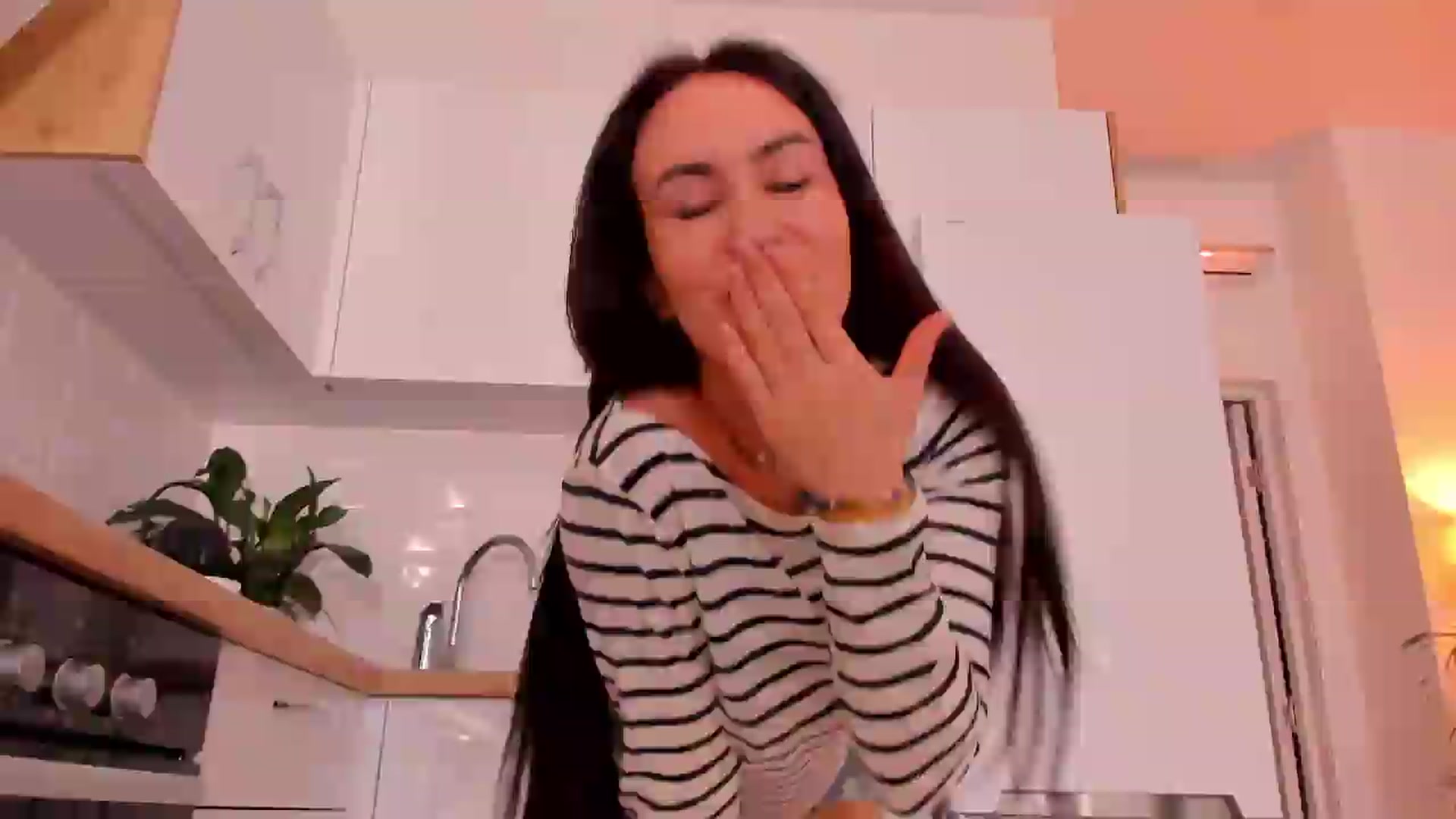 Gallery image thumbnail from AnnaBday's myfreecams stream on, 09/28/2026, 06:00 image 2 of 20