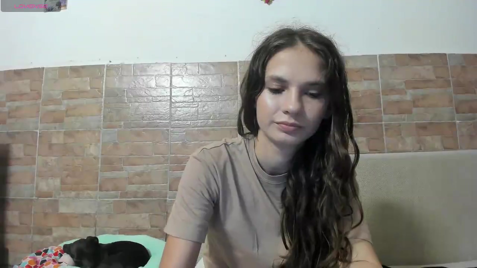 Gallery image thumbnail from AnnaCouper's myfreecams stream on, 09/18/2026, 21:27 image 15 of 20