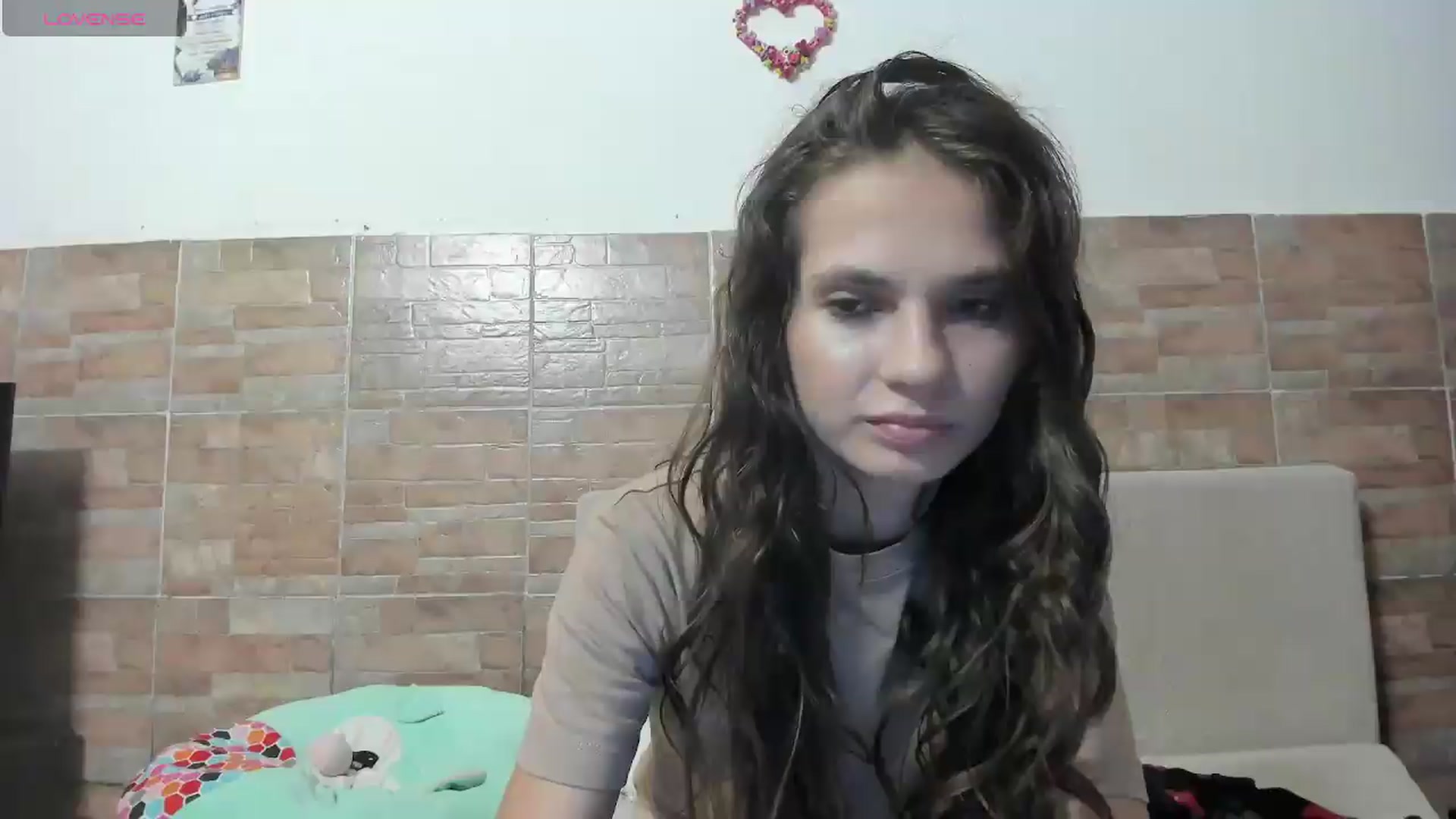 Gallery image thumbnail from AnnaCouper's myfreecams stream on, 09/19/2026, 02:46 image 1 of 20