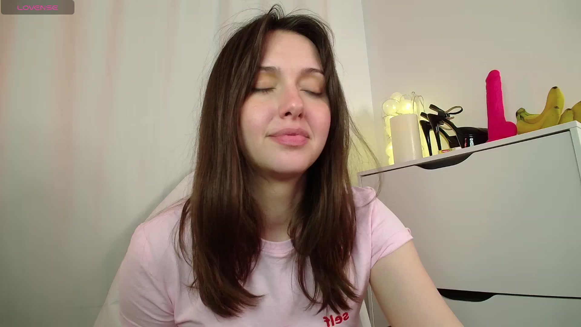 Gallery image thumbnail from AnnaDoingSmth's myfreecams stream on, 05/27/2024, 24:31 image 20 of 20