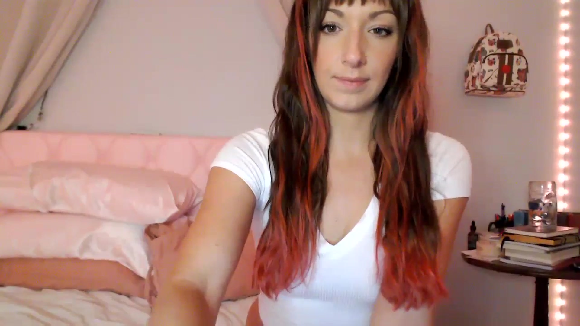 Gallery image thumbnail from AnnaFaux's myfreecams stream on, 04/03/2024, 24:37 image 7 of 20