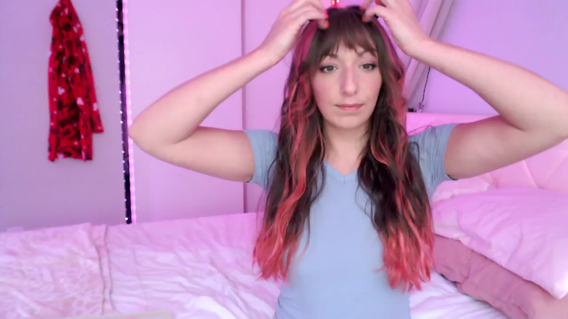 Gallery image thumbnail from AnnaFaux's myfreecams stream on, 04/26/2024, 21:12 image 9 of 20