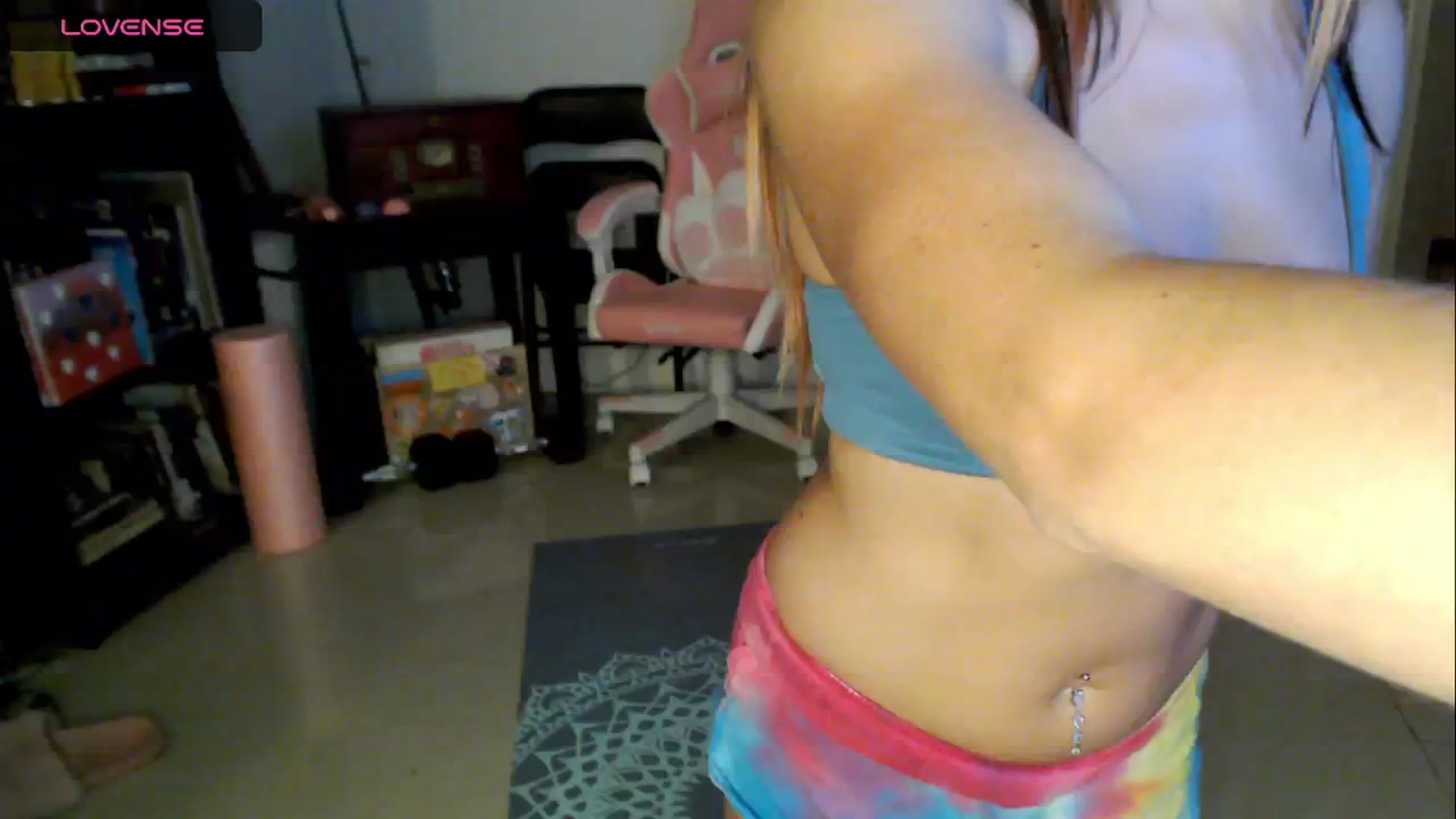 Gallery image thumbnail from AnnaFaux's myfreecams stream on, 05/18/2024, 02:25 image 12 of 20