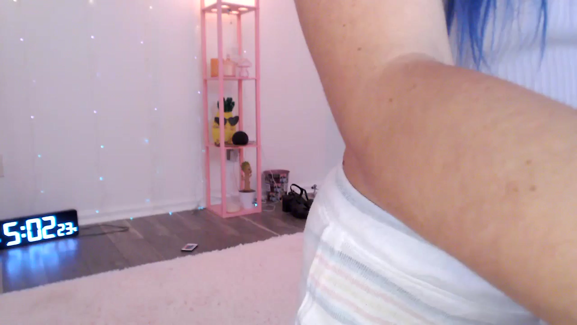 Gallery image thumbnail from AnnaFaux's myfreecams stream on, 07/25/2024, 24:05 image 1 of 20