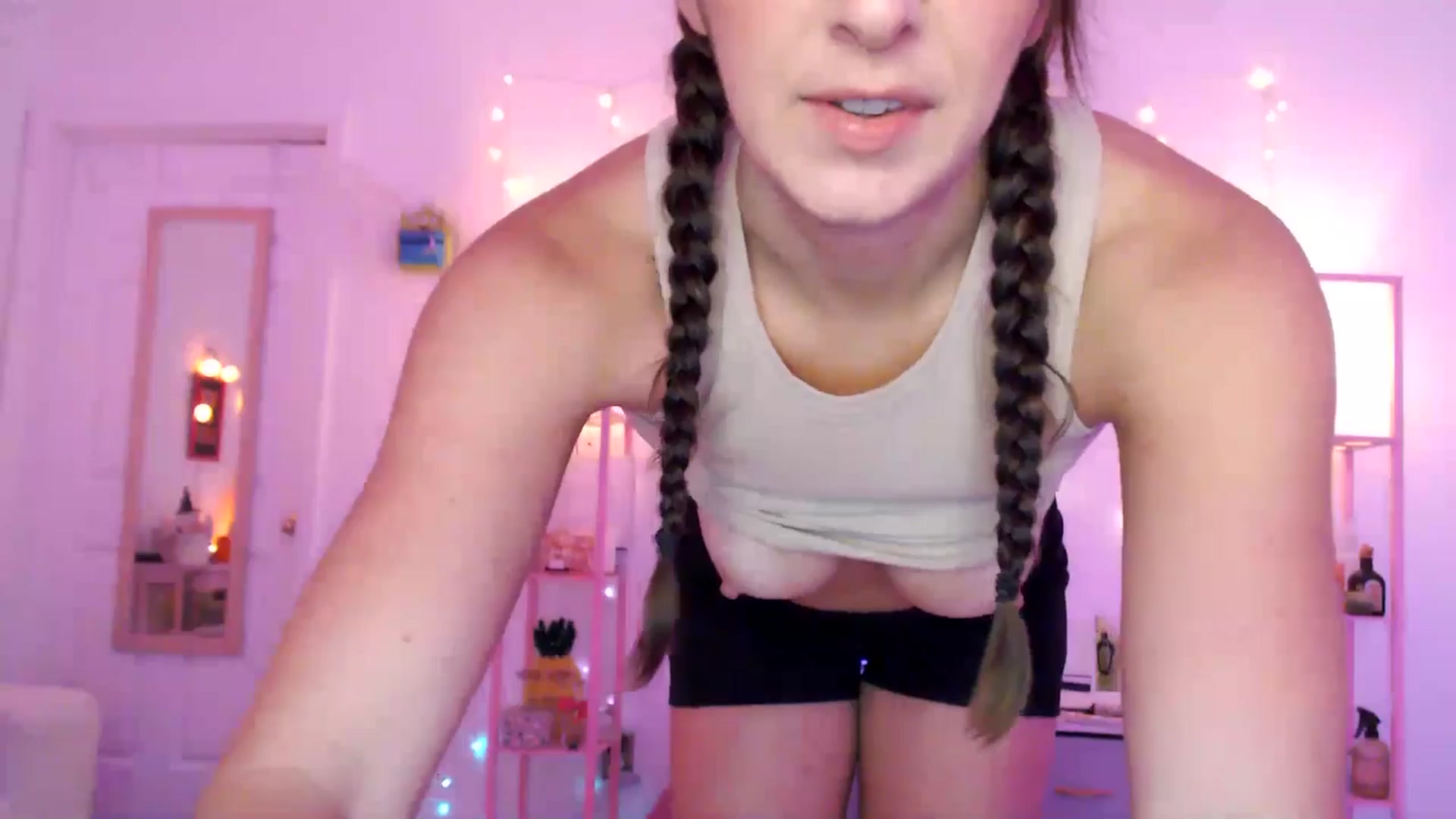 Gallery image thumbnail from AnnaFaux's myfreecams stream on, 10/23/2024, 24:00 image 8 of 20