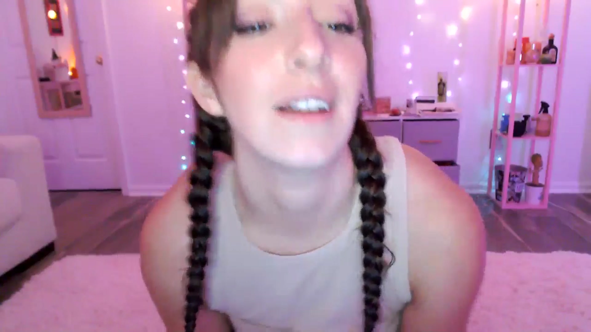 Gallery image thumbnail from AnnaFaux's myfreecams stream on, 10/23/2024, 24:00 image 12 of 20