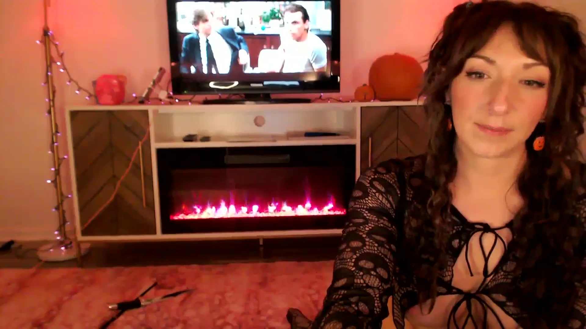 Gallery image thumbnail from AnnaFaux's myfreecams stream on, 10/24/2024, 23:57 image 18 of 20