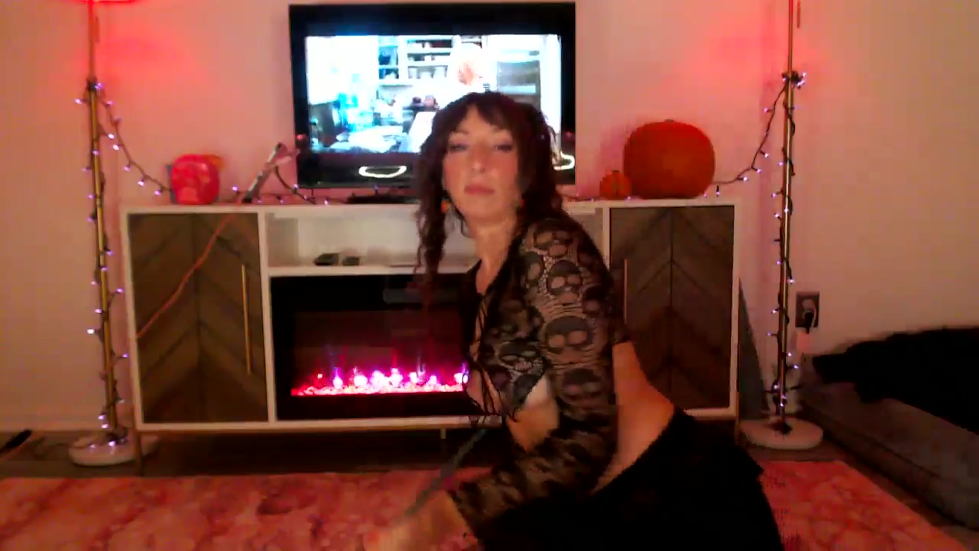 Gallery image thumbnail from AnnaFaux's myfreecams stream on, 10/24/2024, 23:57 image 9 of 20