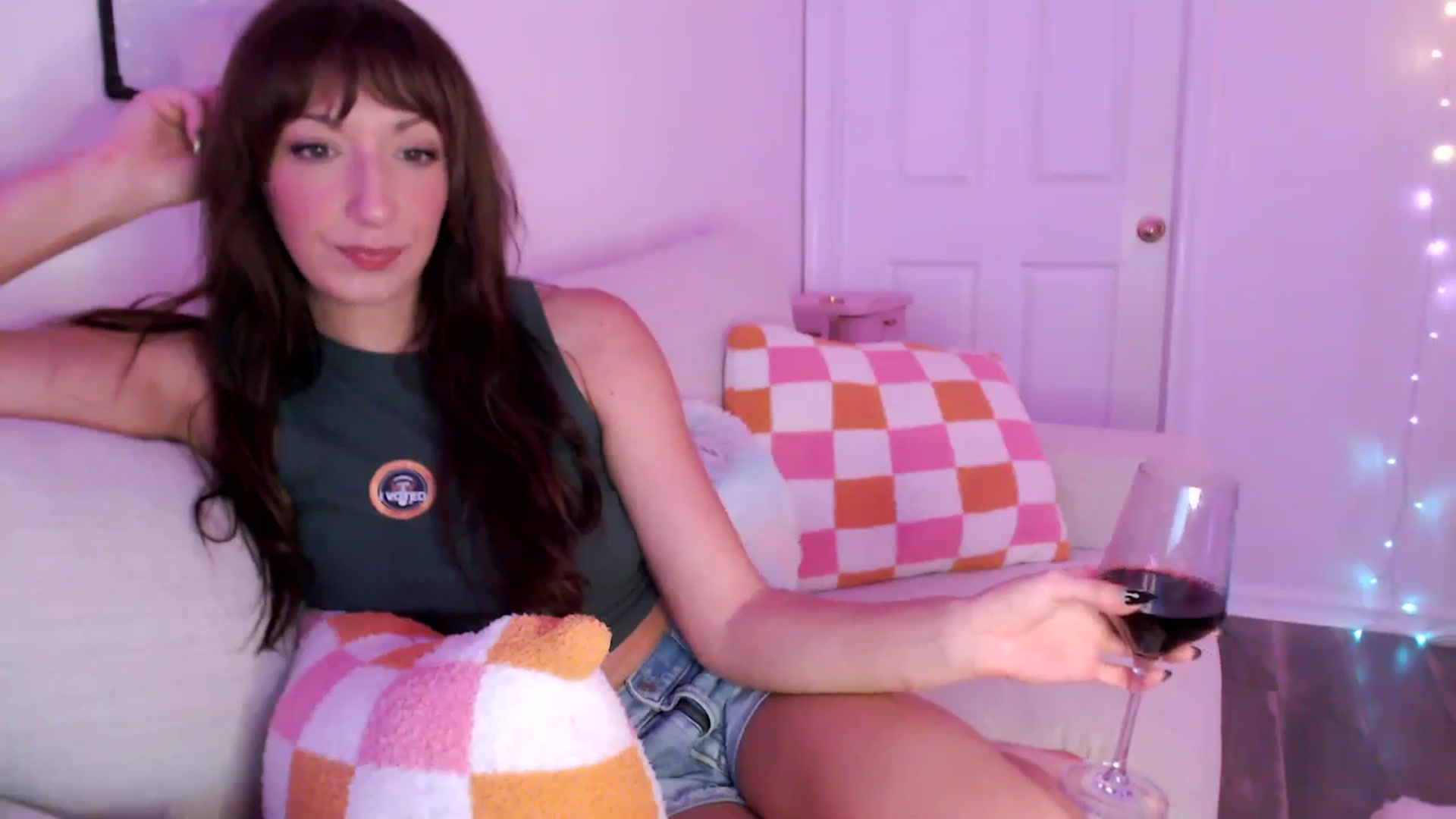 Gallery image thumbnail from AnnaFaux's myfreecams stream on, 11/06/2024, 24:00 image 2 of 20