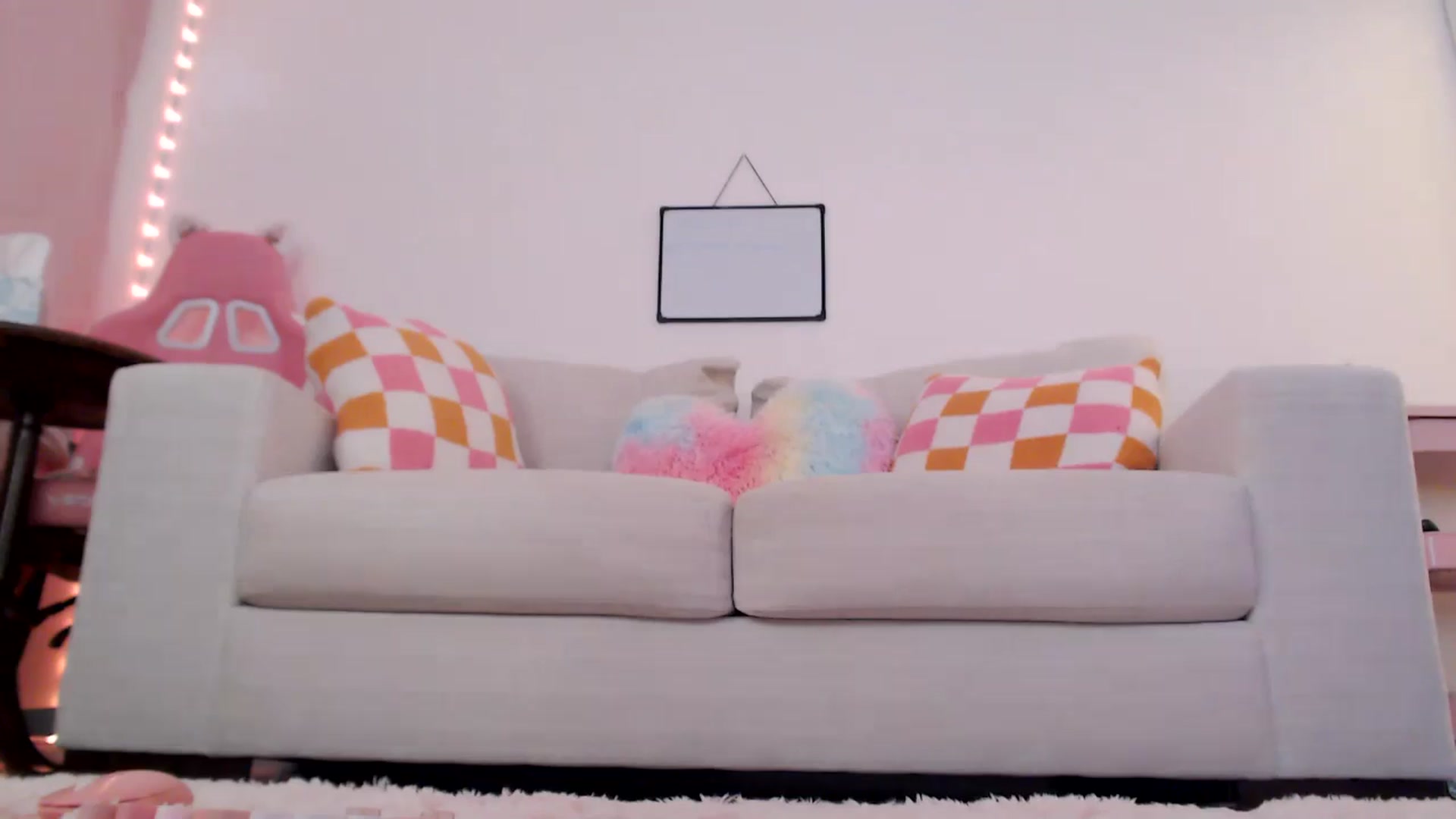 Gallery image thumbnail from AnnaFaux's myfreecams stream on, 11/15/2024, 16:50 image 19 of 20