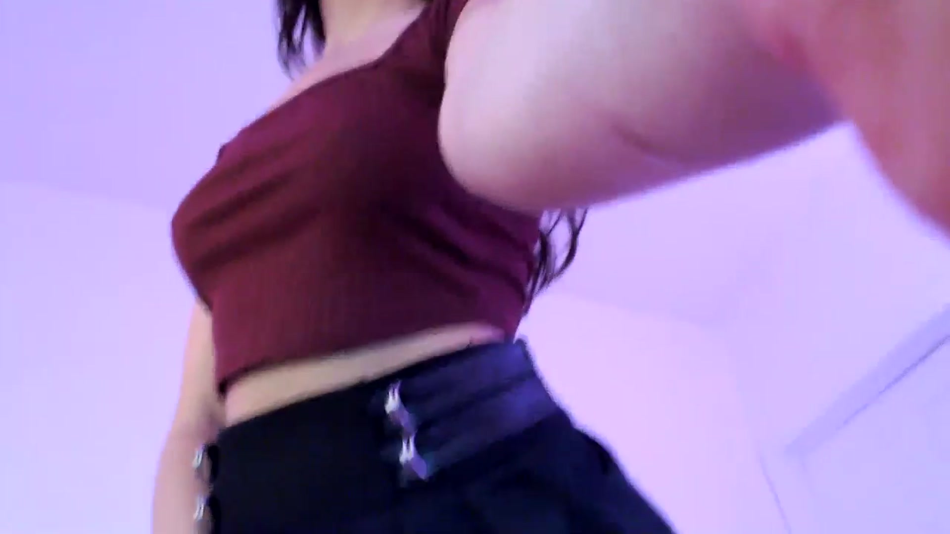 Gallery image thumbnail from AnnaFaux's myfreecams stream on, 12/17/2024, 23:27 image 17 of 20