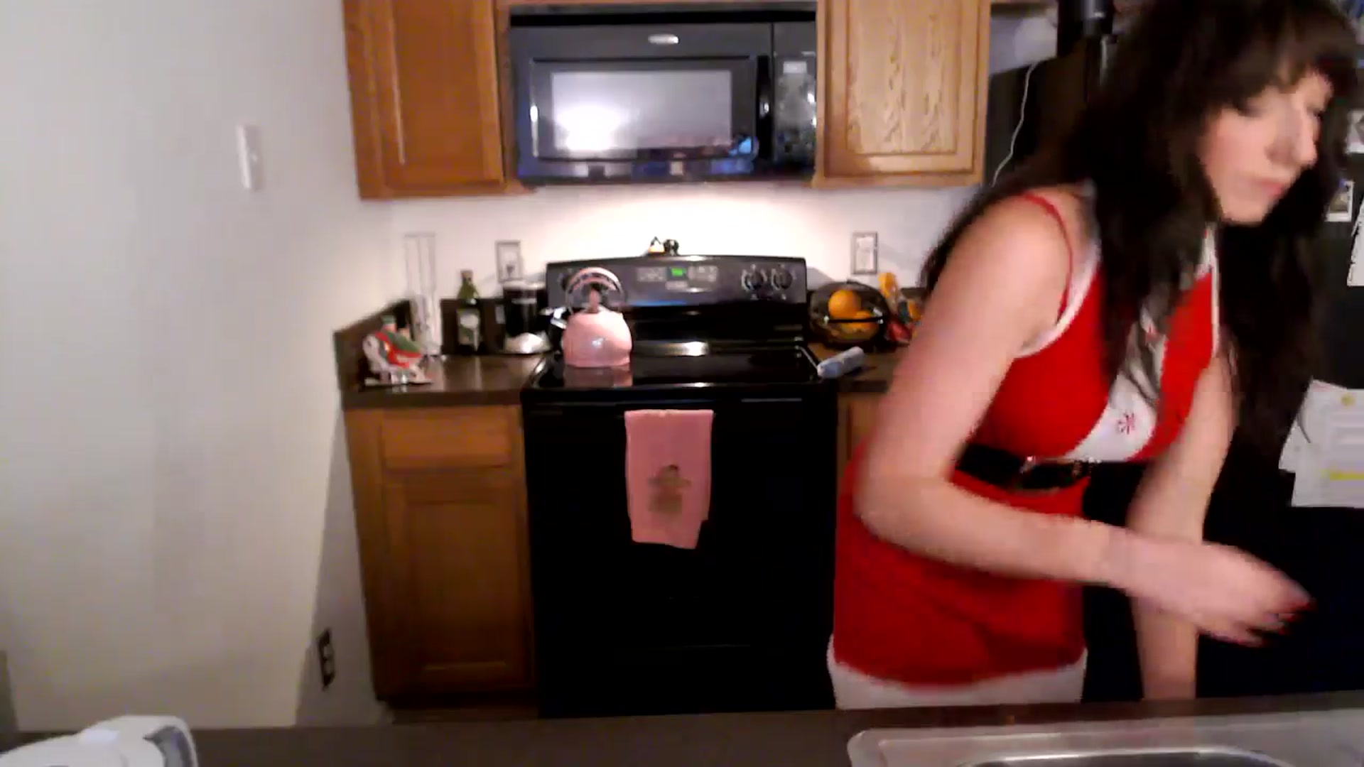 Gallery image thumbnail from AnnaFaux's myfreecams stream on, 12/24/2024, 24:00 image 17 of 20