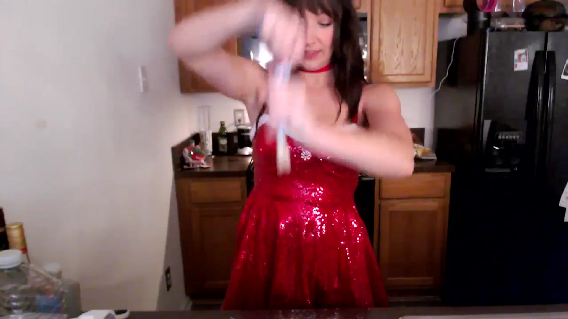 Gallery image thumbnail from AnnaFaux's myfreecams stream on, 12/24/2024, 24:36 image 14 of 20