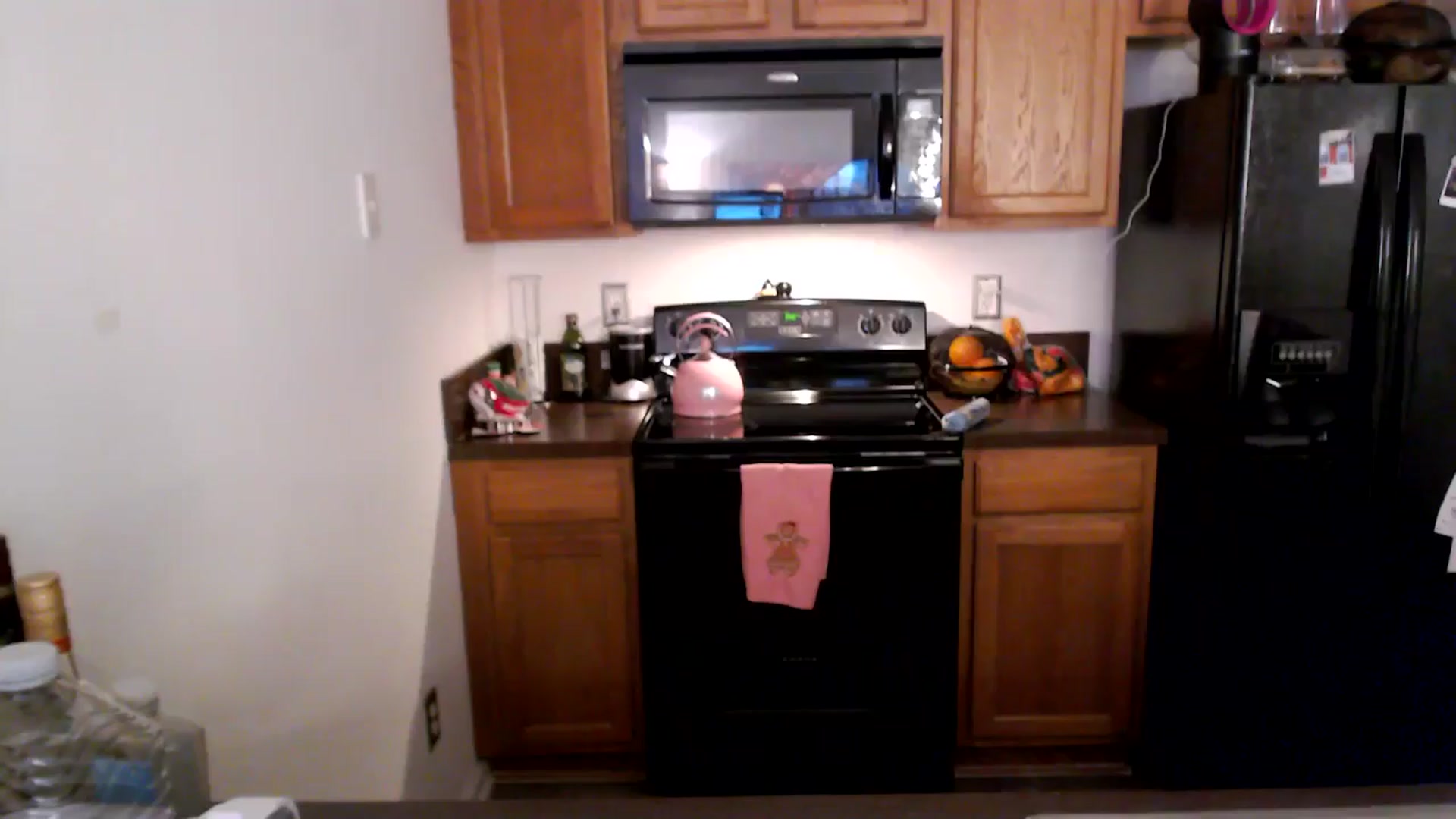 Gallery image thumbnail from AnnaFaux's myfreecams stream on, 12/24/2024, 24:36 image 6 of 20
