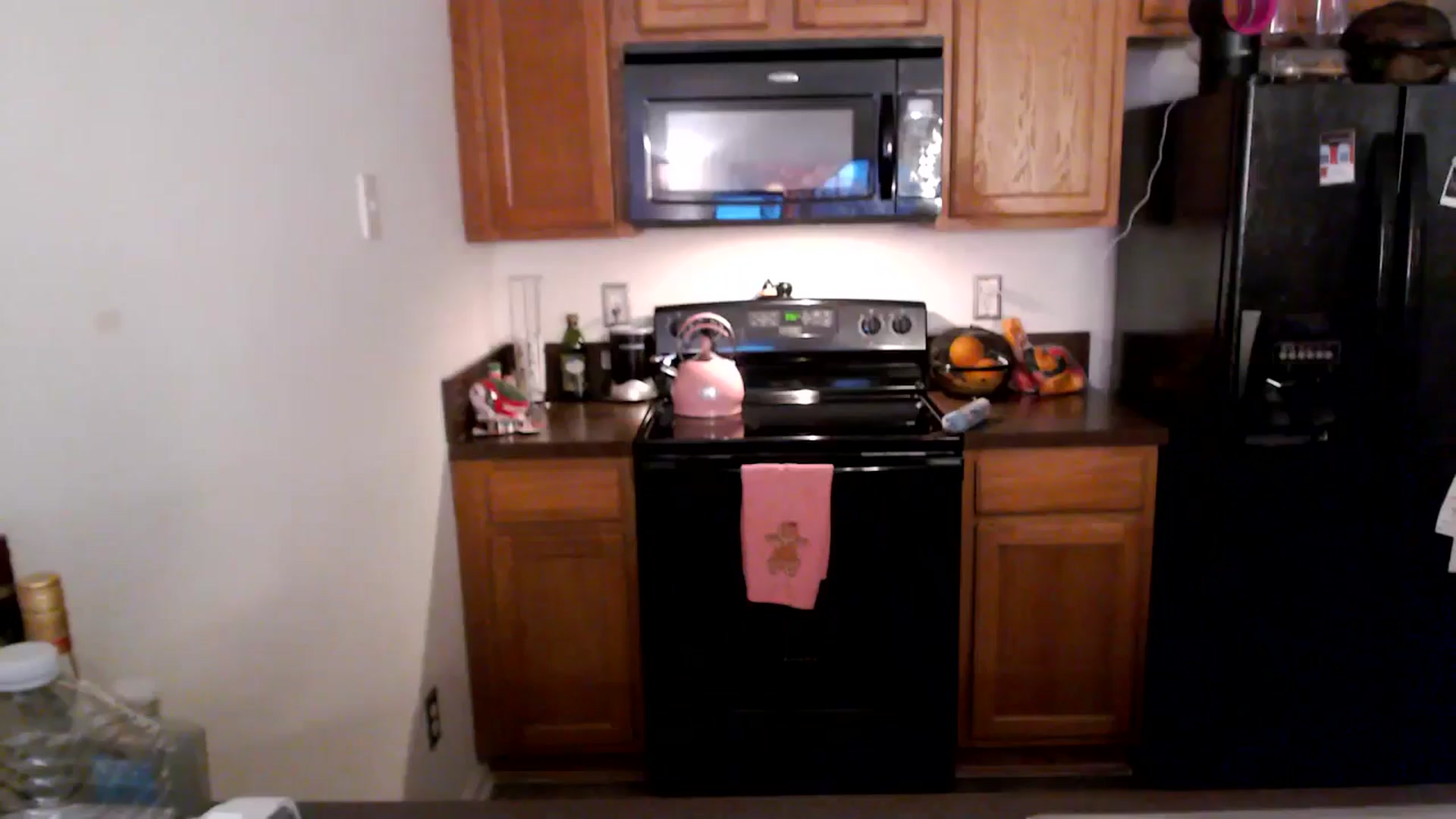 Gallery image thumbnail from AnnaFaux's myfreecams stream on, 12/24/2024, 24:36 image 9 of 20